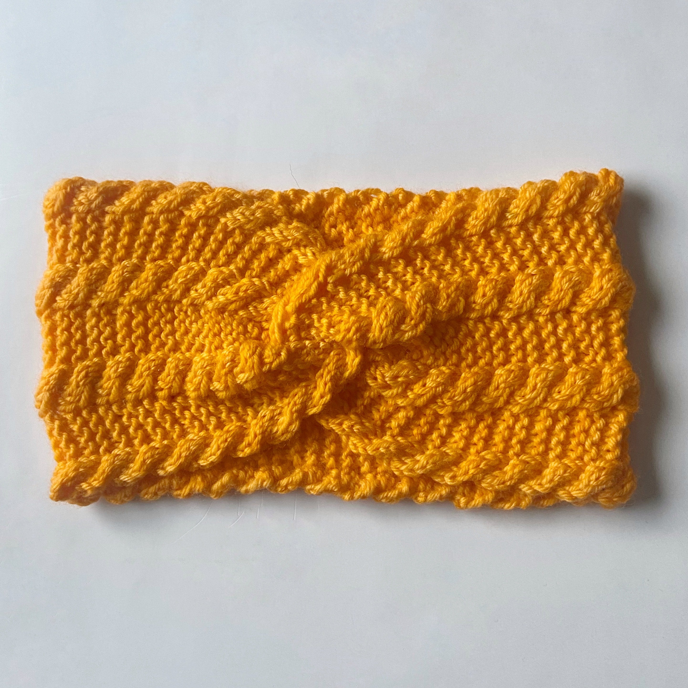 Clementine Ear Warmer | Knitting Pattern